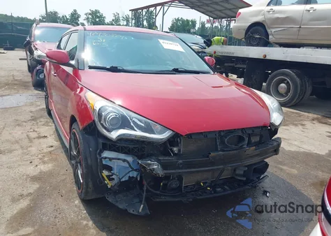 2016 Hyundai Veloster Turbo z USA, uszkodzony, nr VIN KMHTC6AE7GU258709